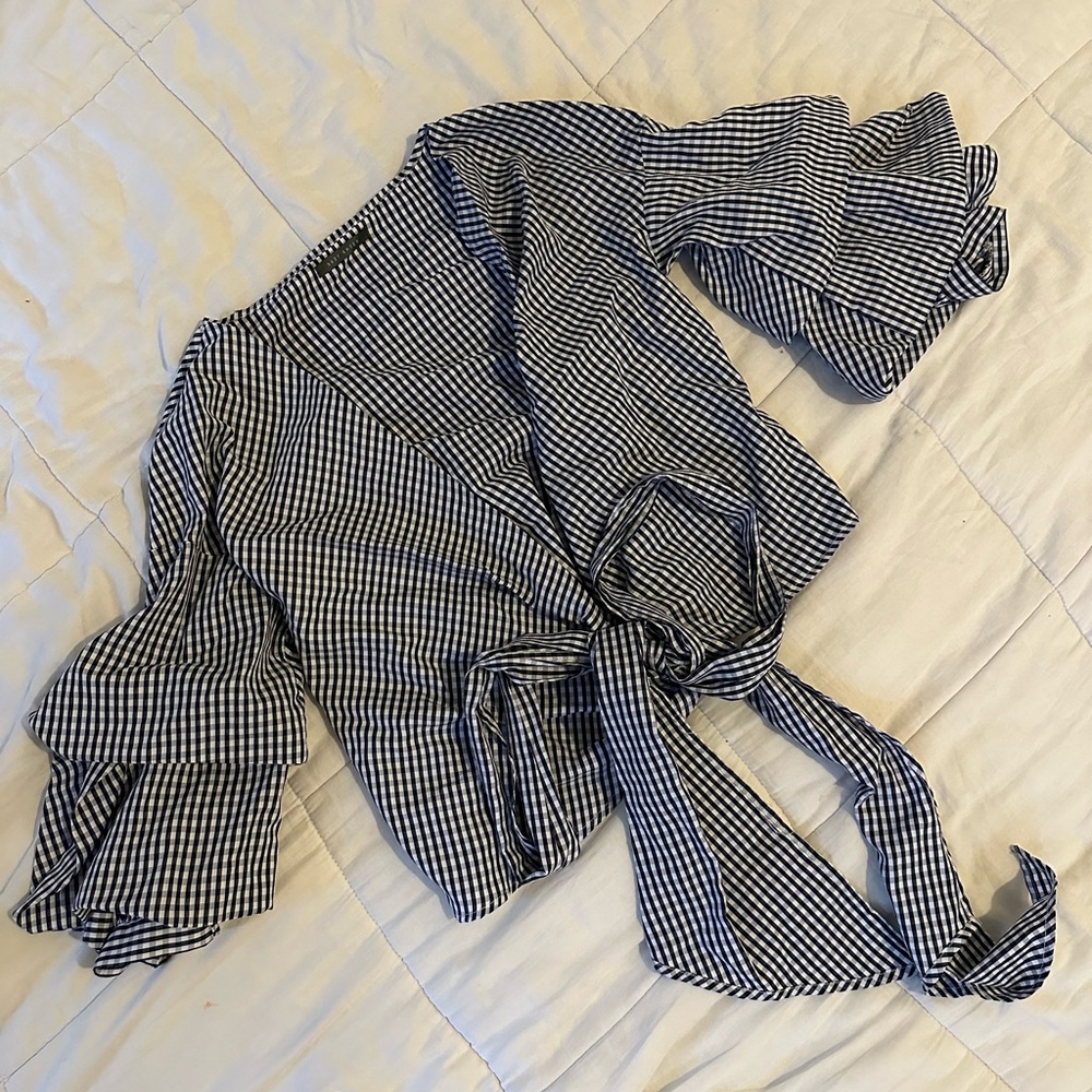 Flowy Top — Puffy Sleeves